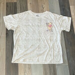 Disney Women’s Cream Winnie the Pooh T Shirt Sz XXL (20) Cotton Blend Casual